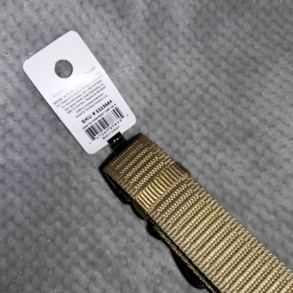 🐶Kong M Tan Chew Resistant Comfort Dog Collar Strongest Dogs Pet Pets Leash NWT - Picture 4 of 4
